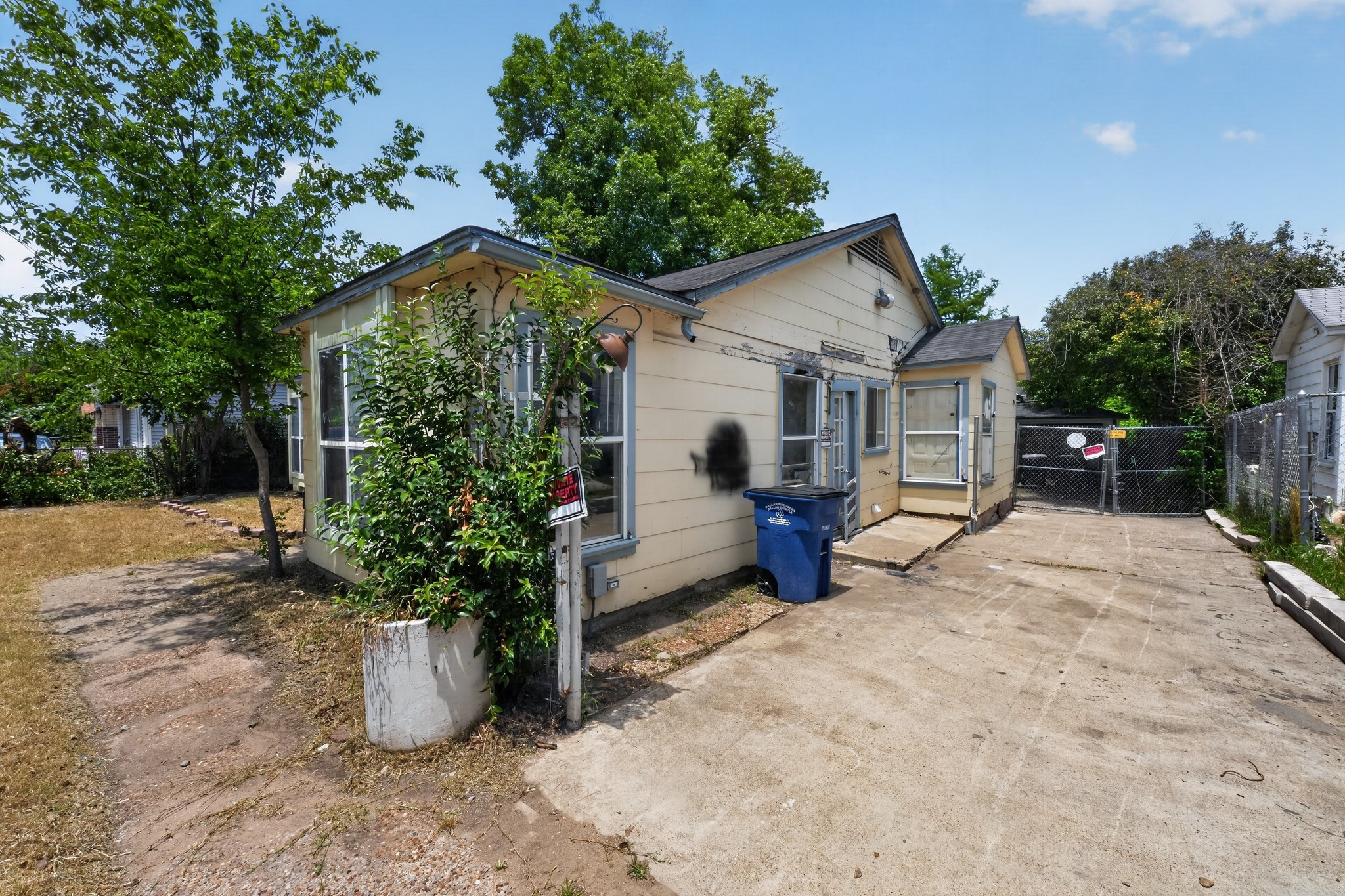 6227 Lovett Avenue Dallas TX 75227