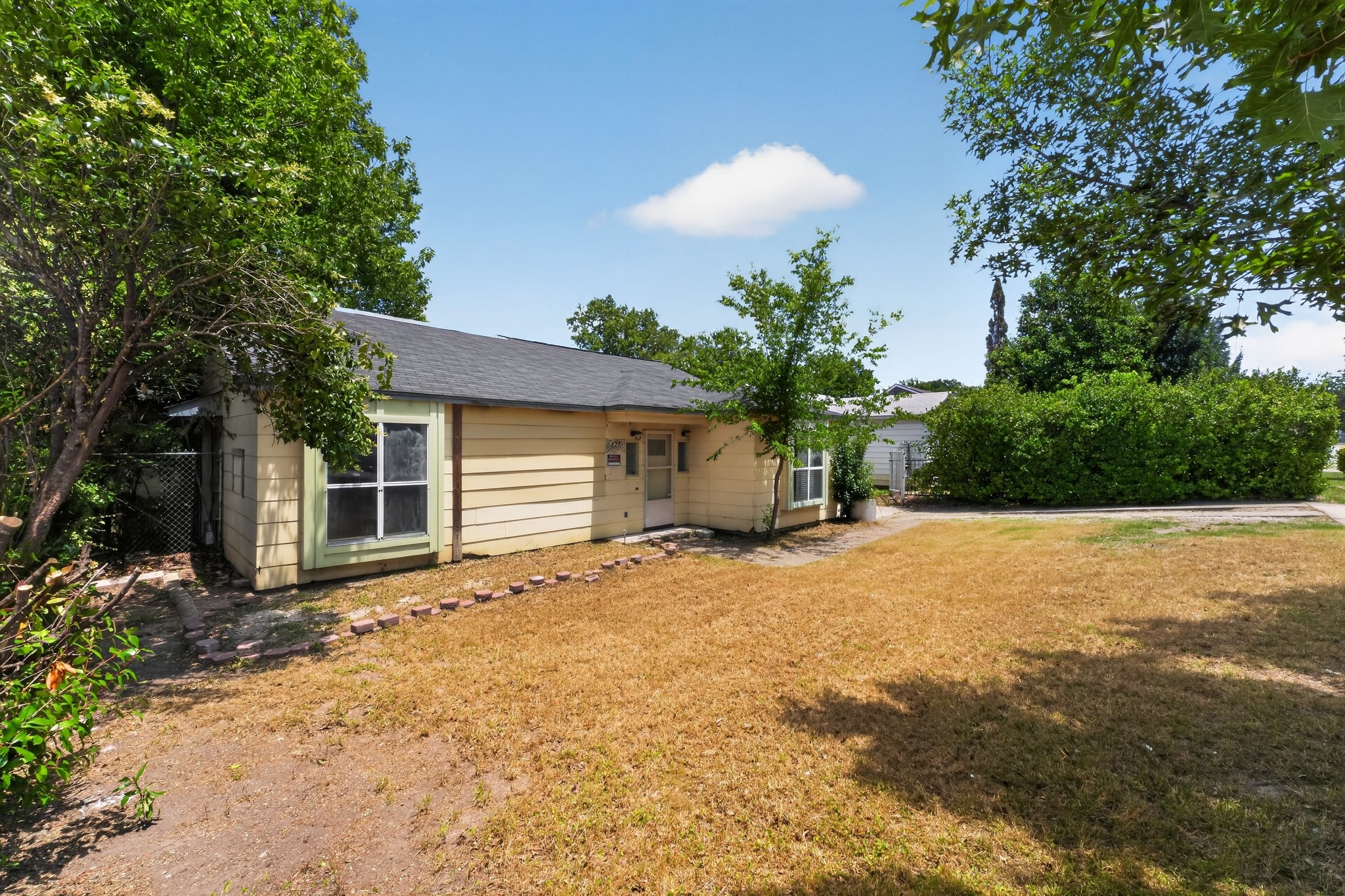 6227 Lovett Avenue Dallas TX 75227