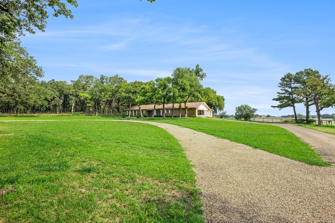 1004 Scarlett Road Weatherford TX 76087
