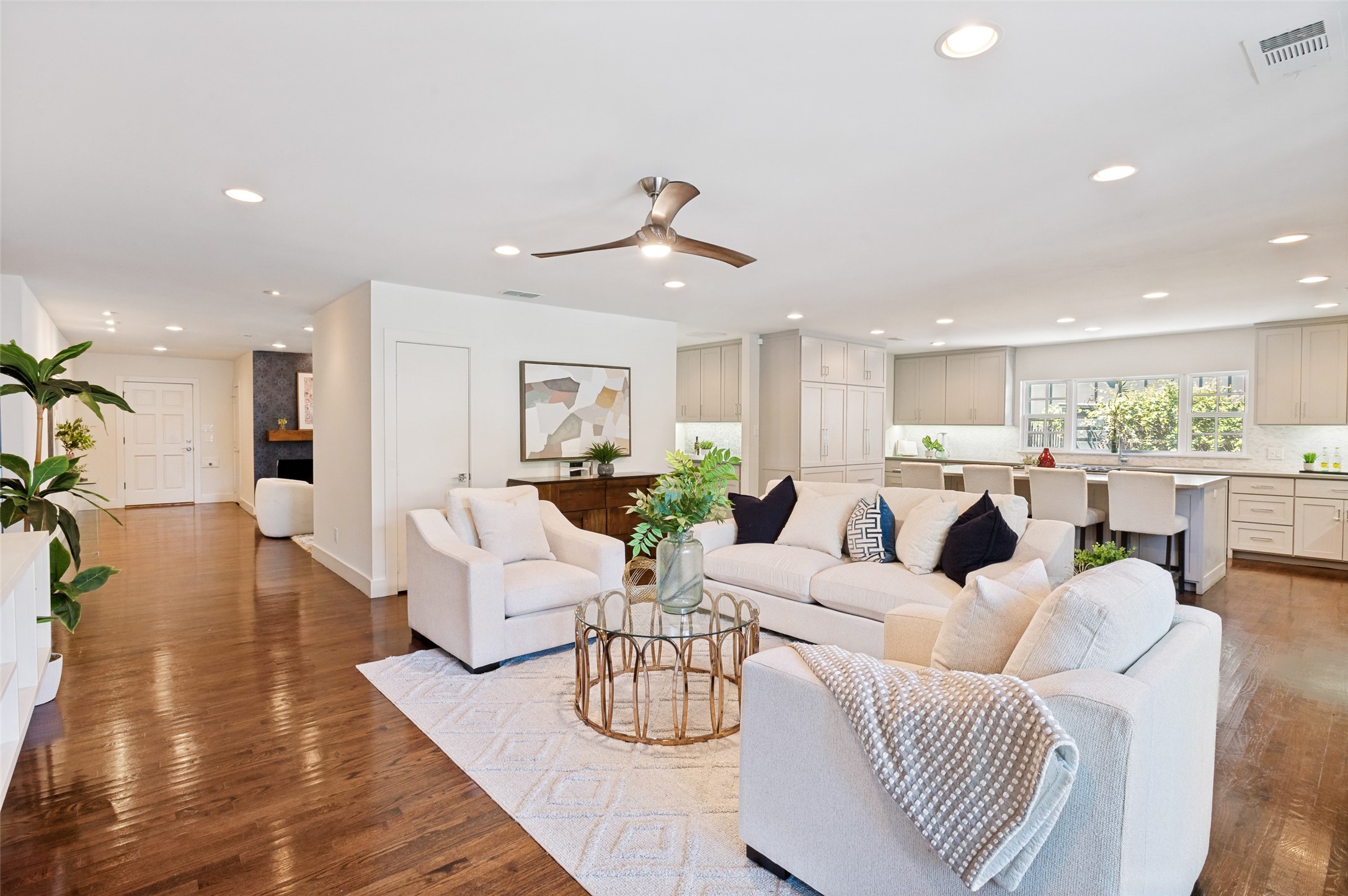 1518 Oak Knoll Street Dallas TX 75208