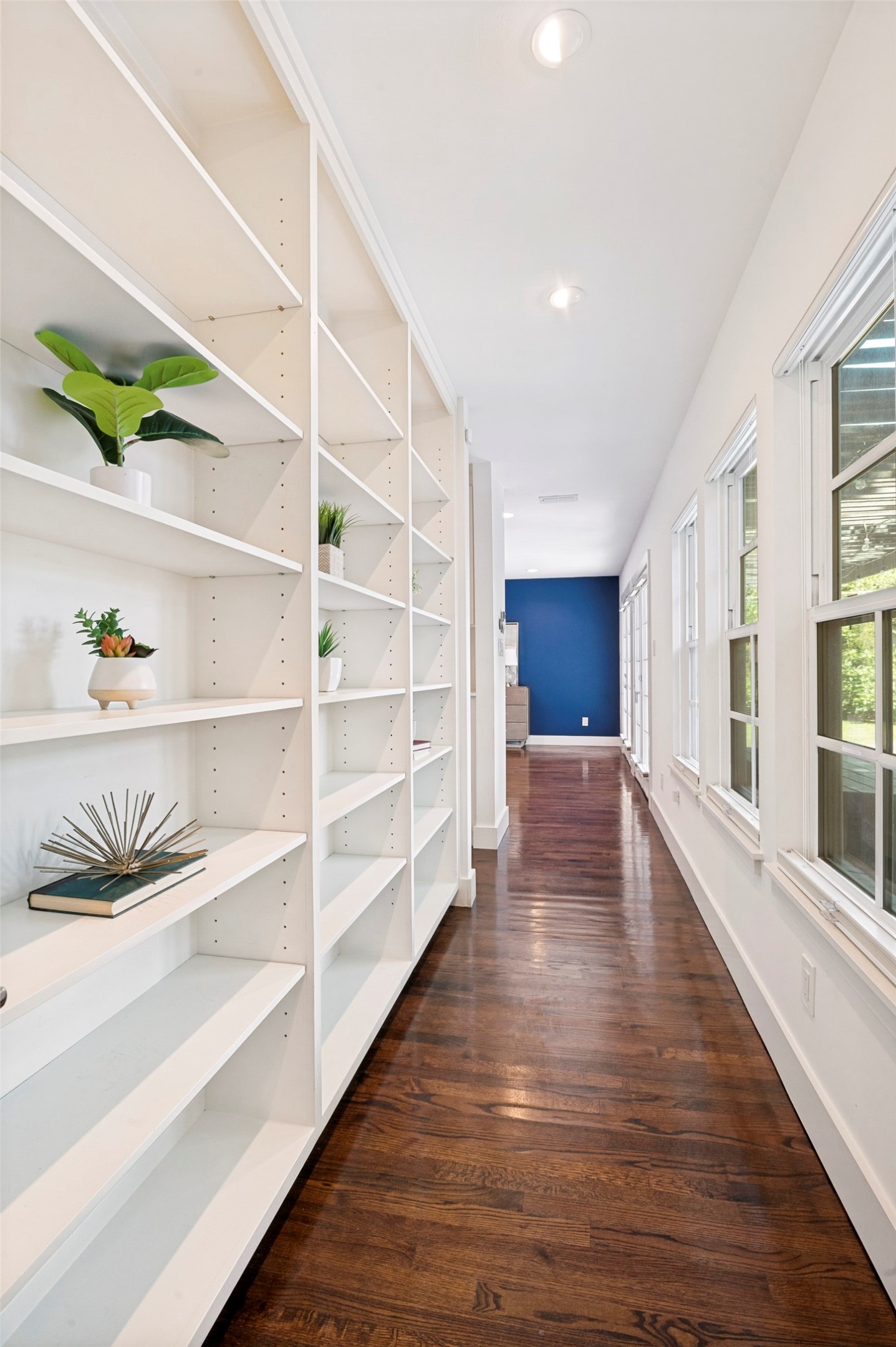 1518 Oak Knoll Street Dallas TX 75208