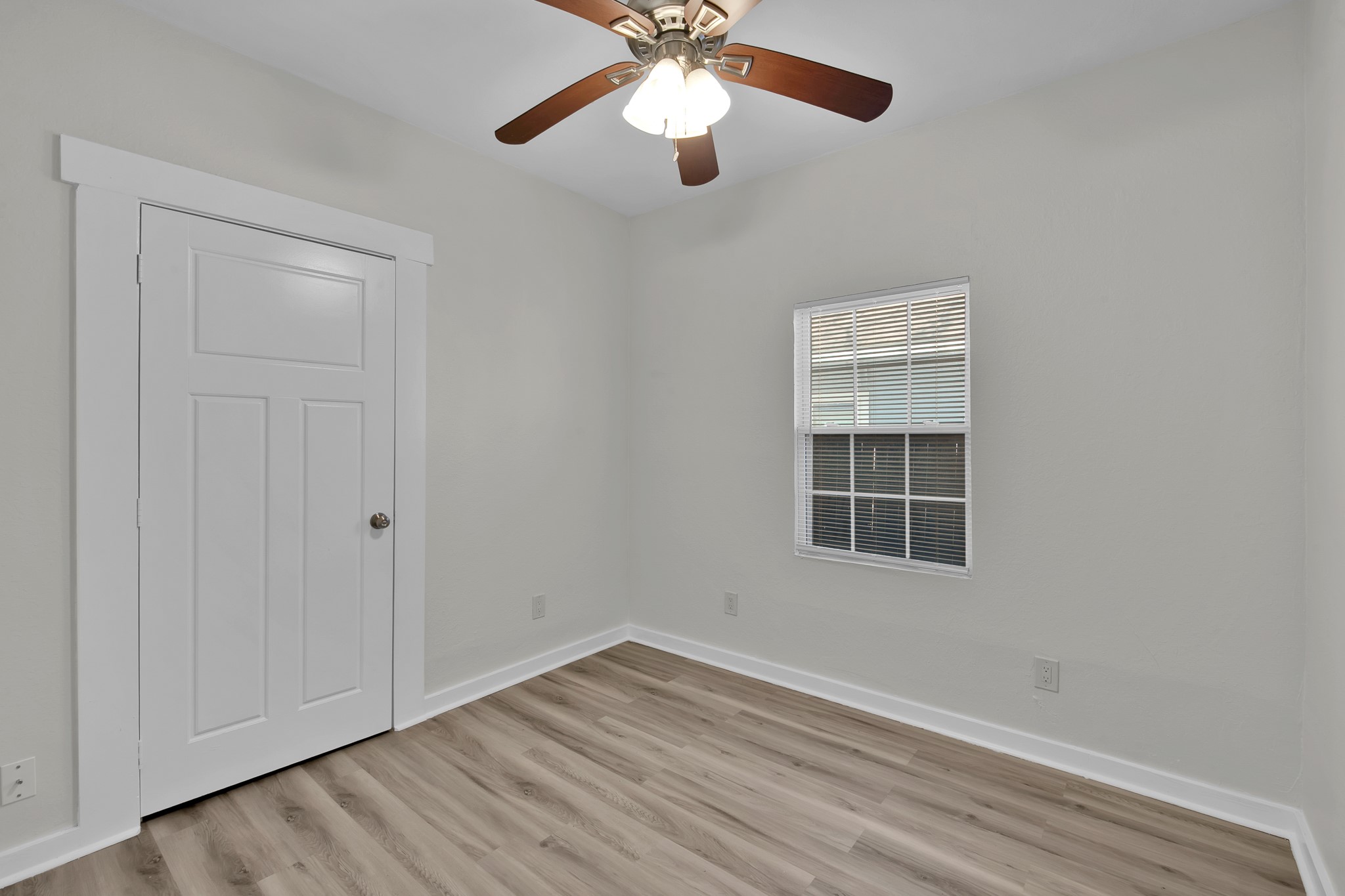 3705 Travis Avenue Fort Worth TX 76110