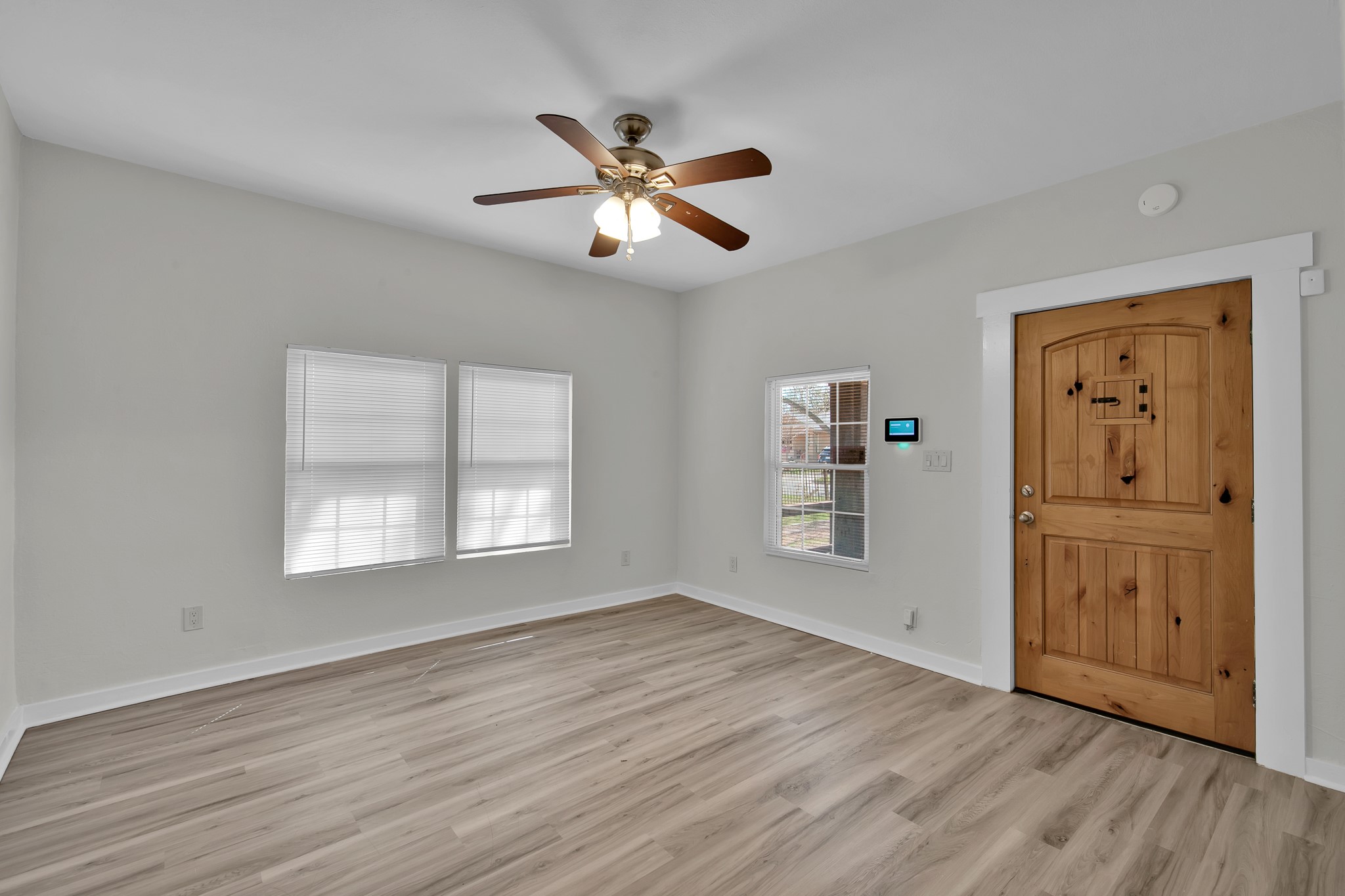 3705 Travis Avenue Fort Worth TX 76110