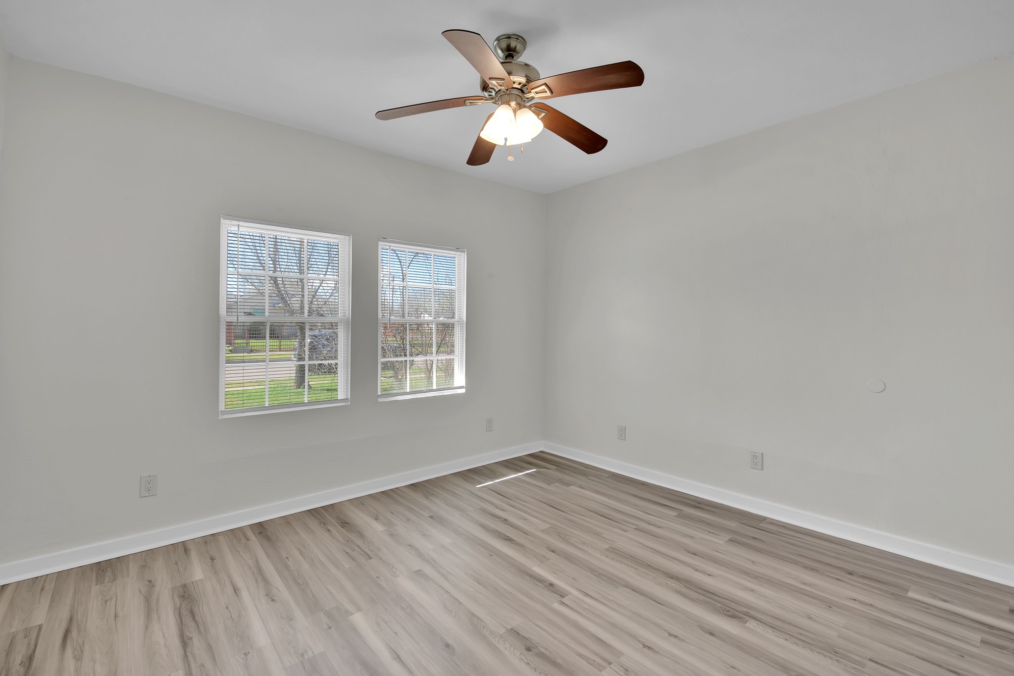 3705 Travis Avenue Fort Worth TX 76110