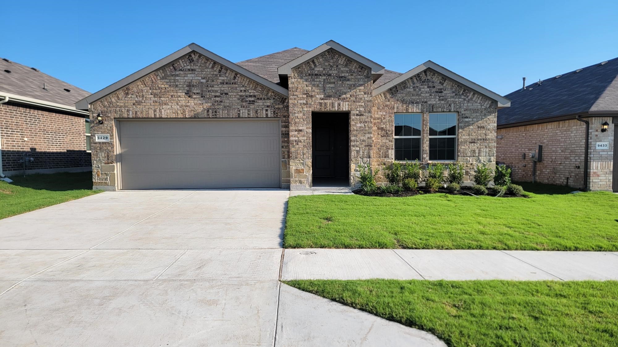 9429 Mint Hill Drive Fort Worth TX 76108