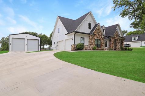 112 Deer Glade Lane Azle TX 76020