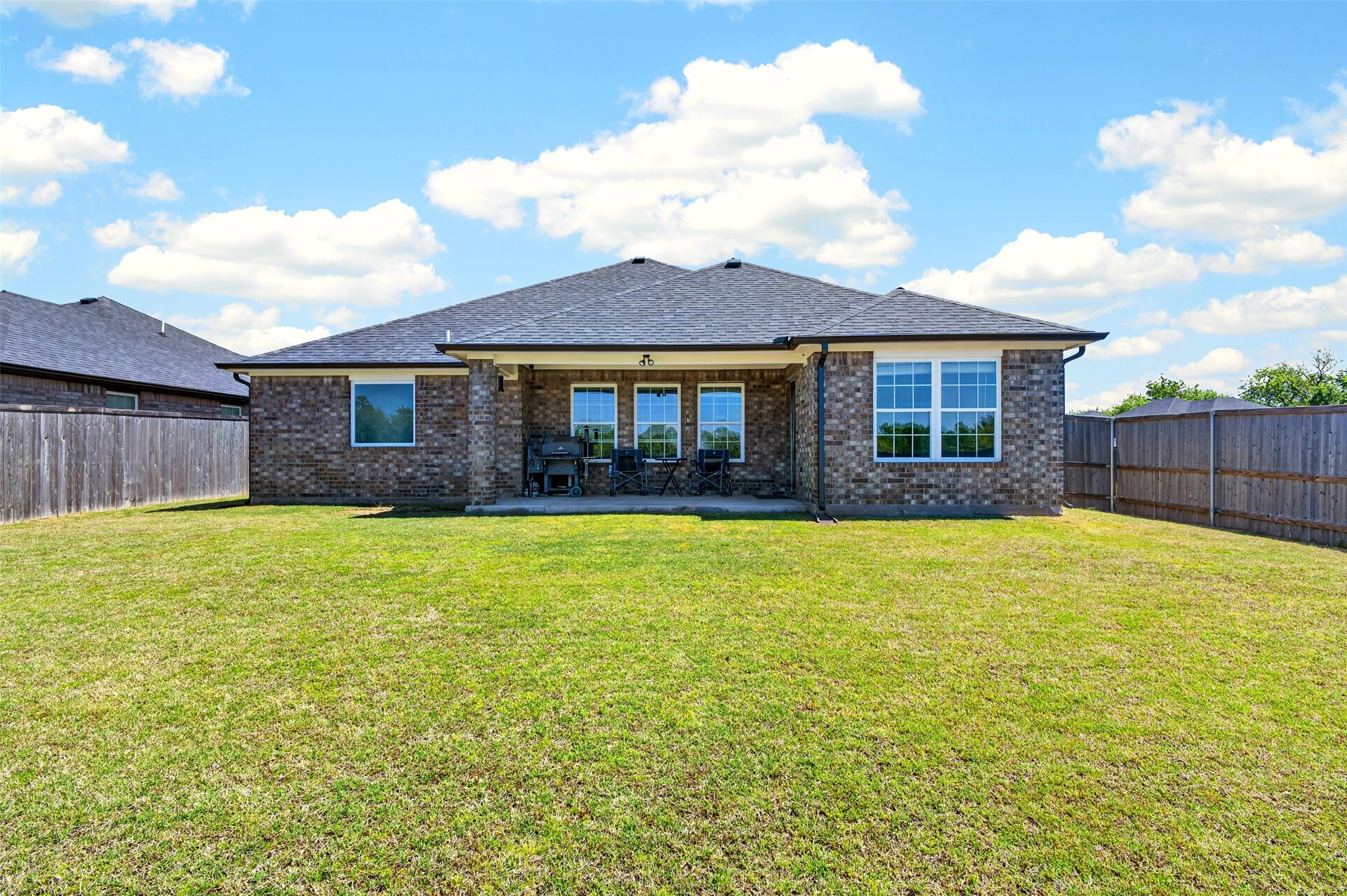 100 Midway Meadows Pottsboro TX 75076