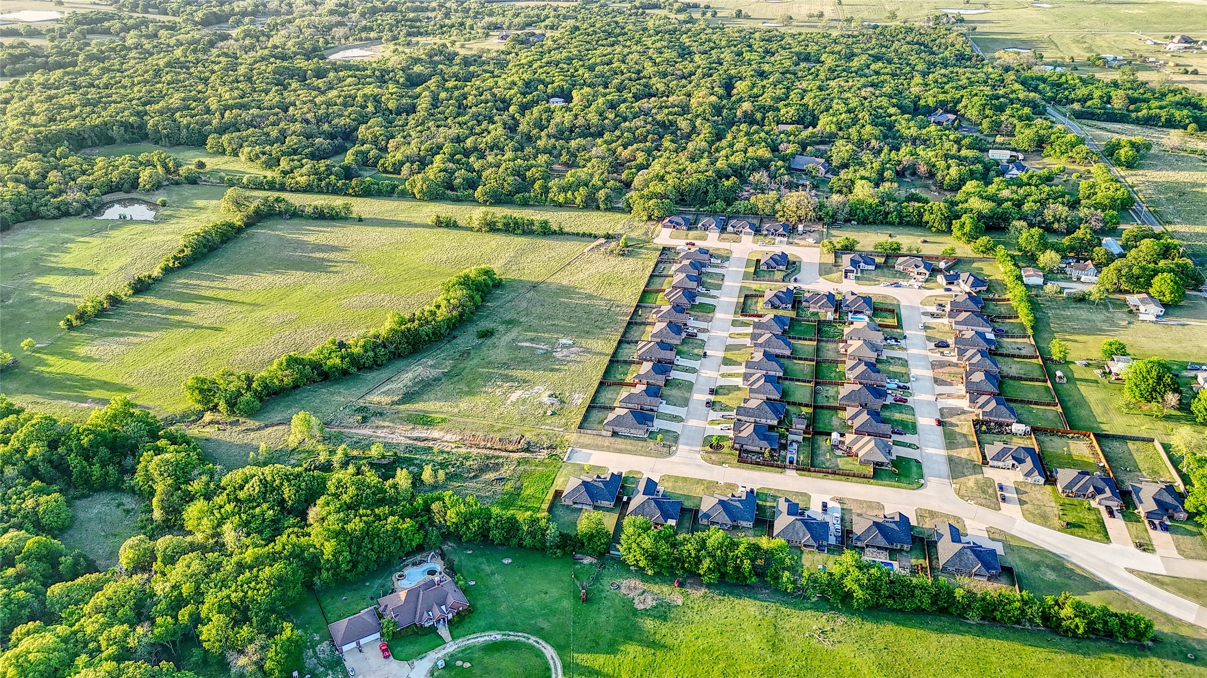 100 Midway Meadows Pottsboro TX 75076