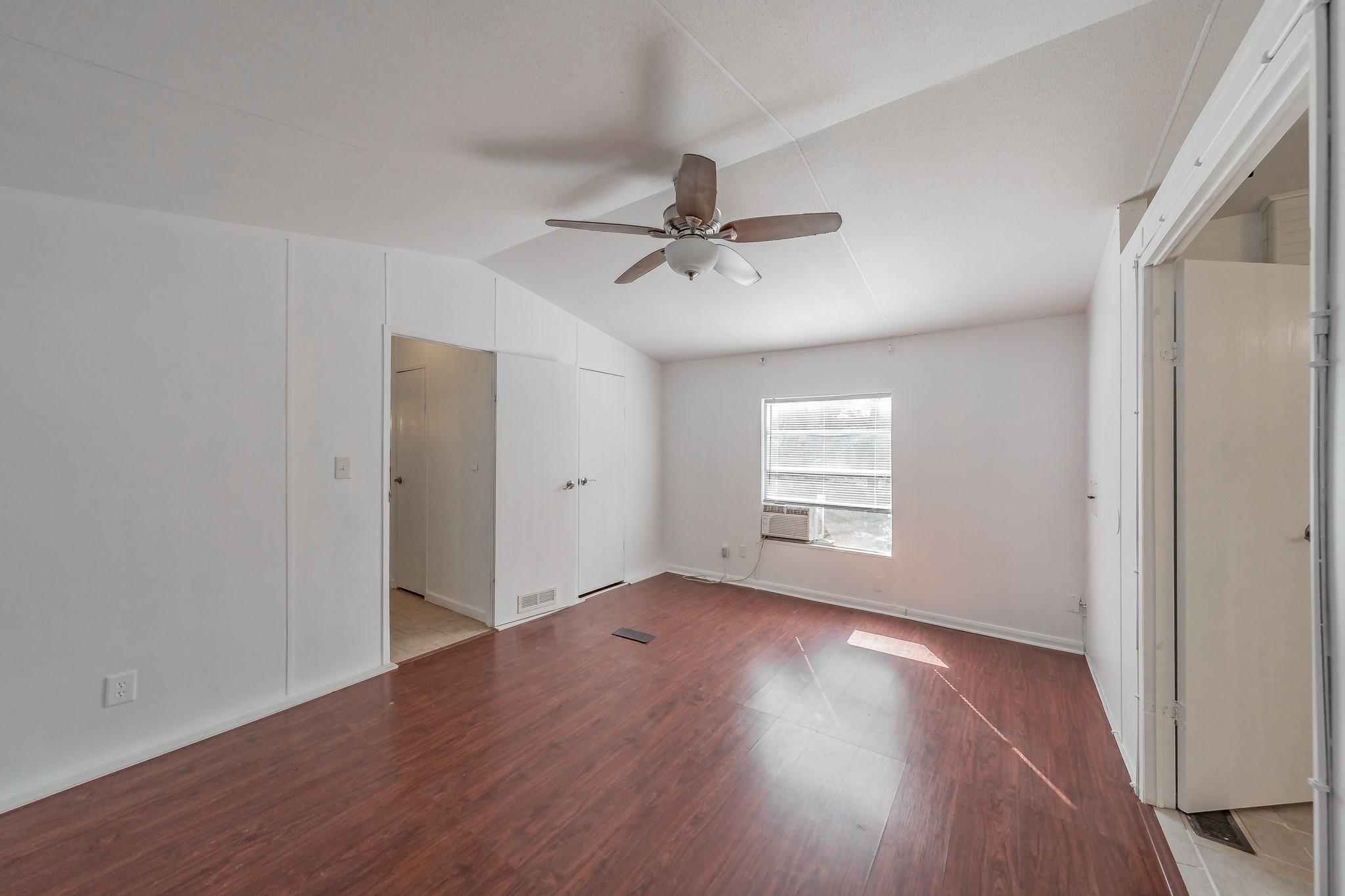 417 Wood River Road Millsap TX 76066