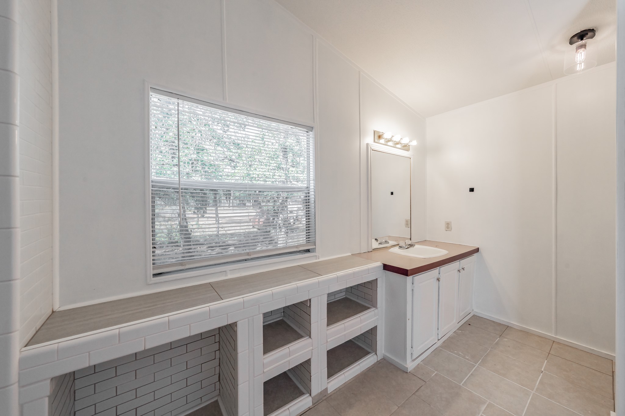 417 Wood River Road Millsap TX 76066