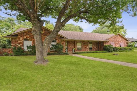 954 Glen Oaks Boulevard Dallas TX 75232