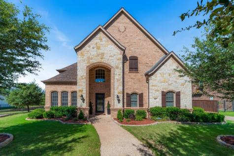 2007 Royal Crest Drive Mansfield TX 76063