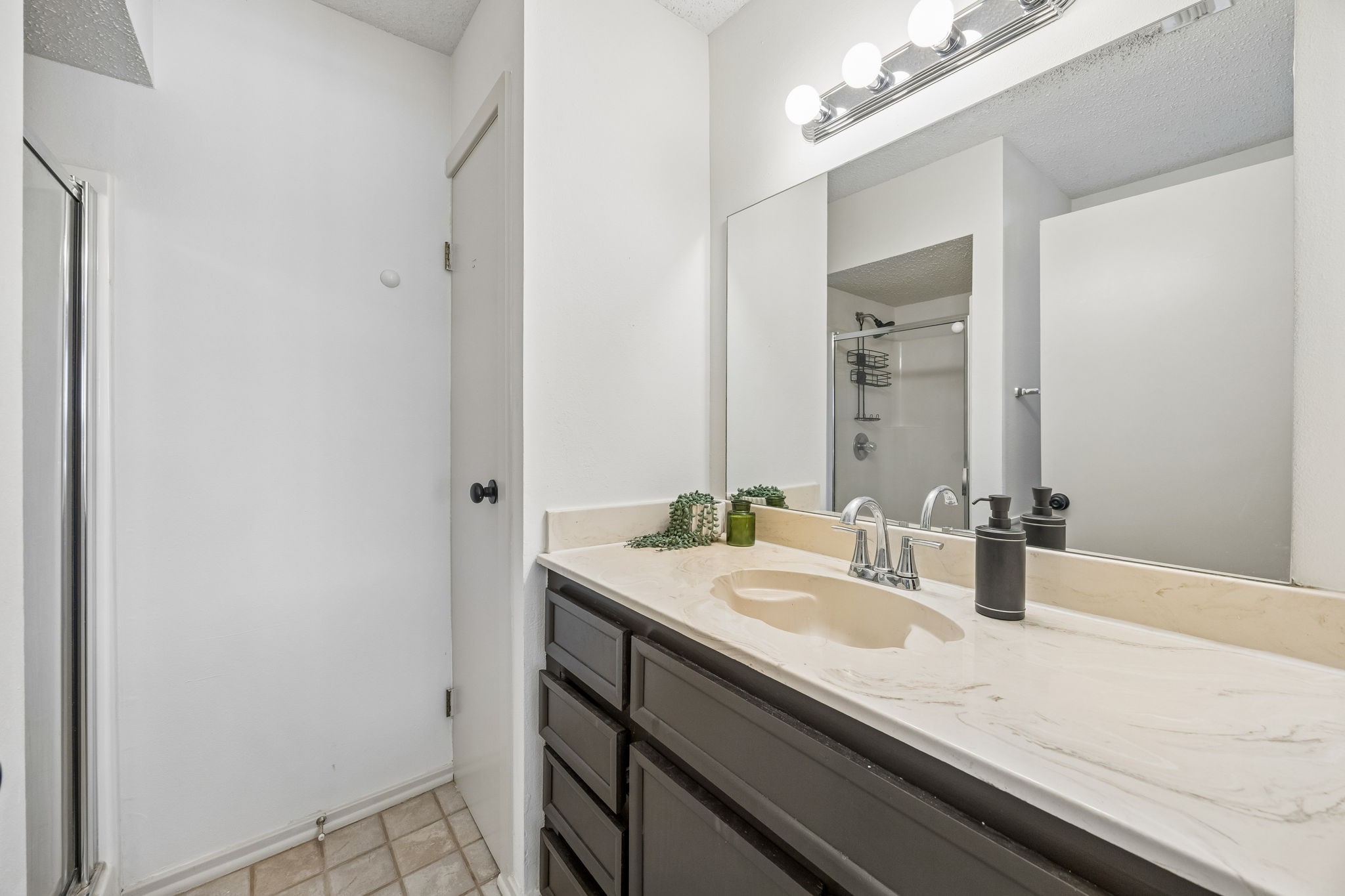 4305 Zuni Court Granbury TX 76048