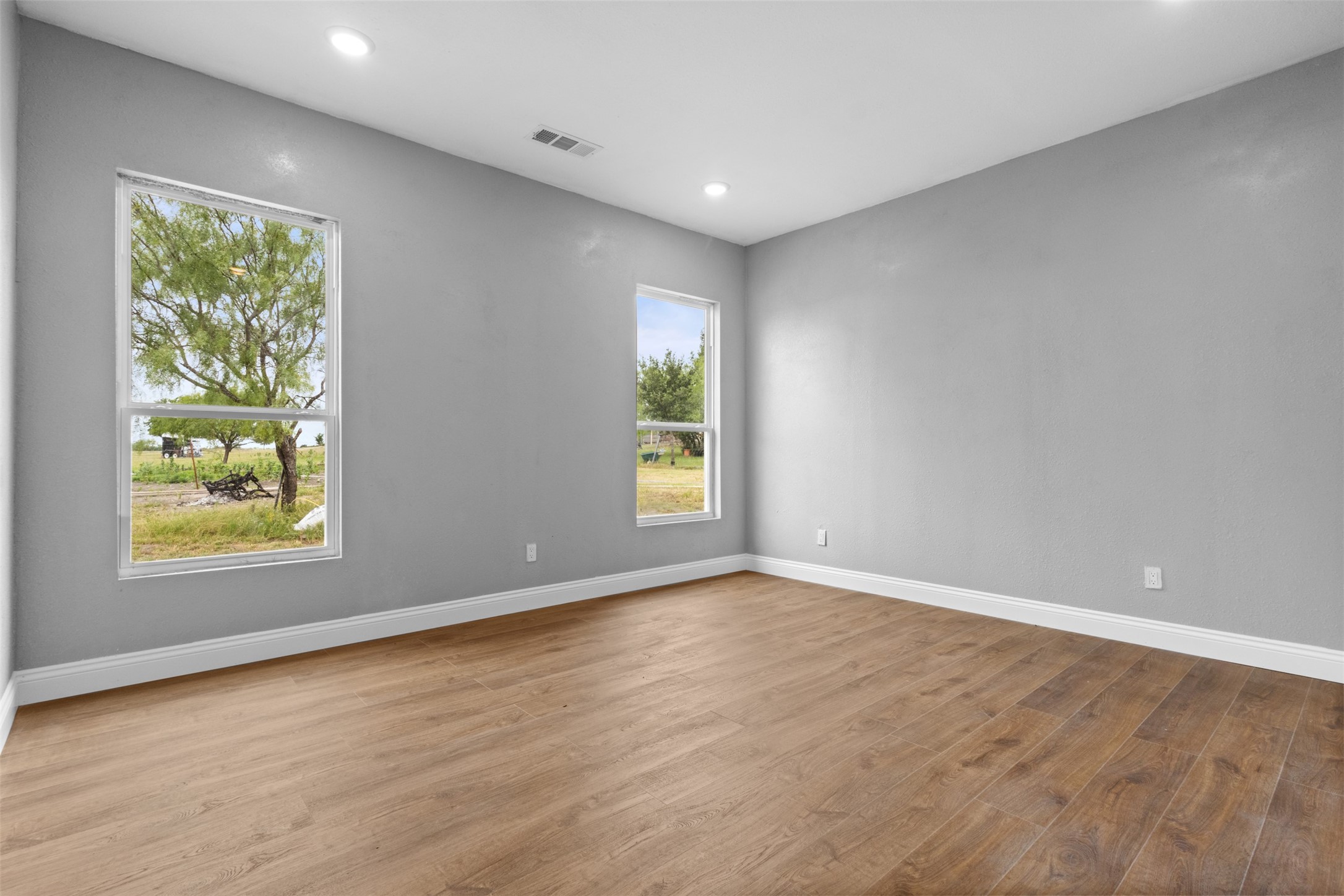 7074 NE County Road 1050 Rice TX 75155