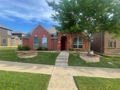 445 Castle Street Desoto TX 75115