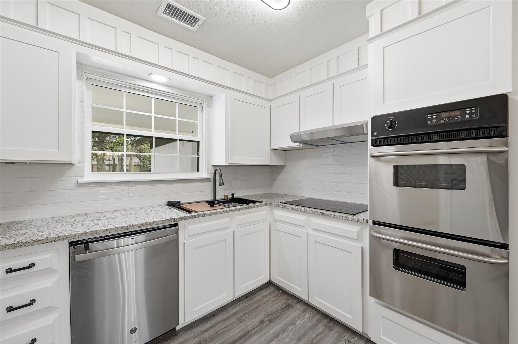 2804 Bent Tree Lane Arlington TX 76016