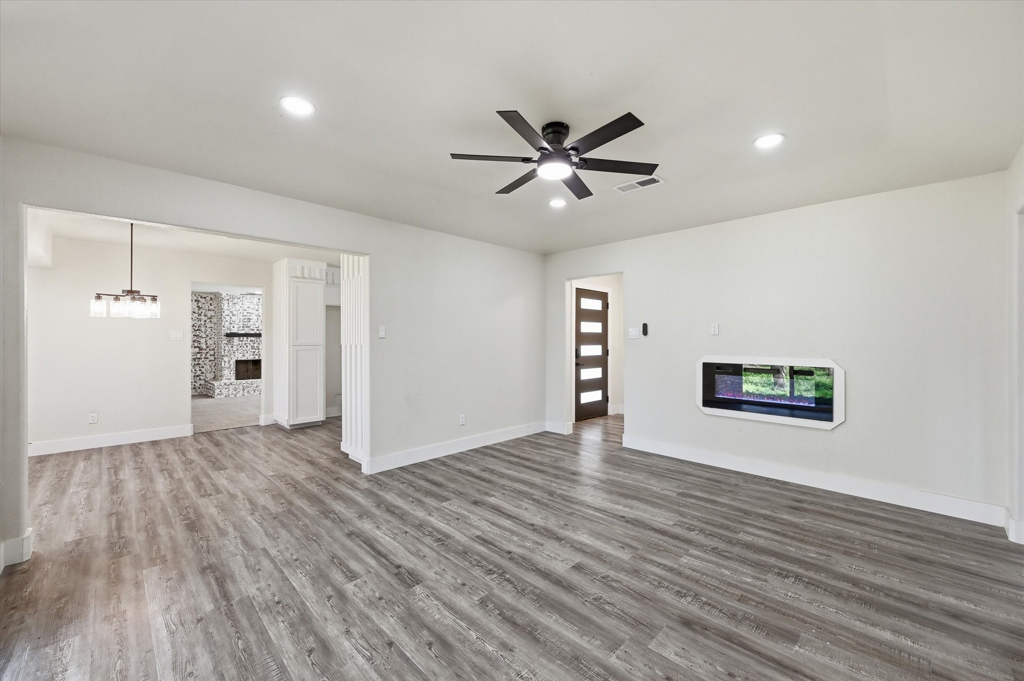 2804 Bent Tree Lane Arlington TX 76016