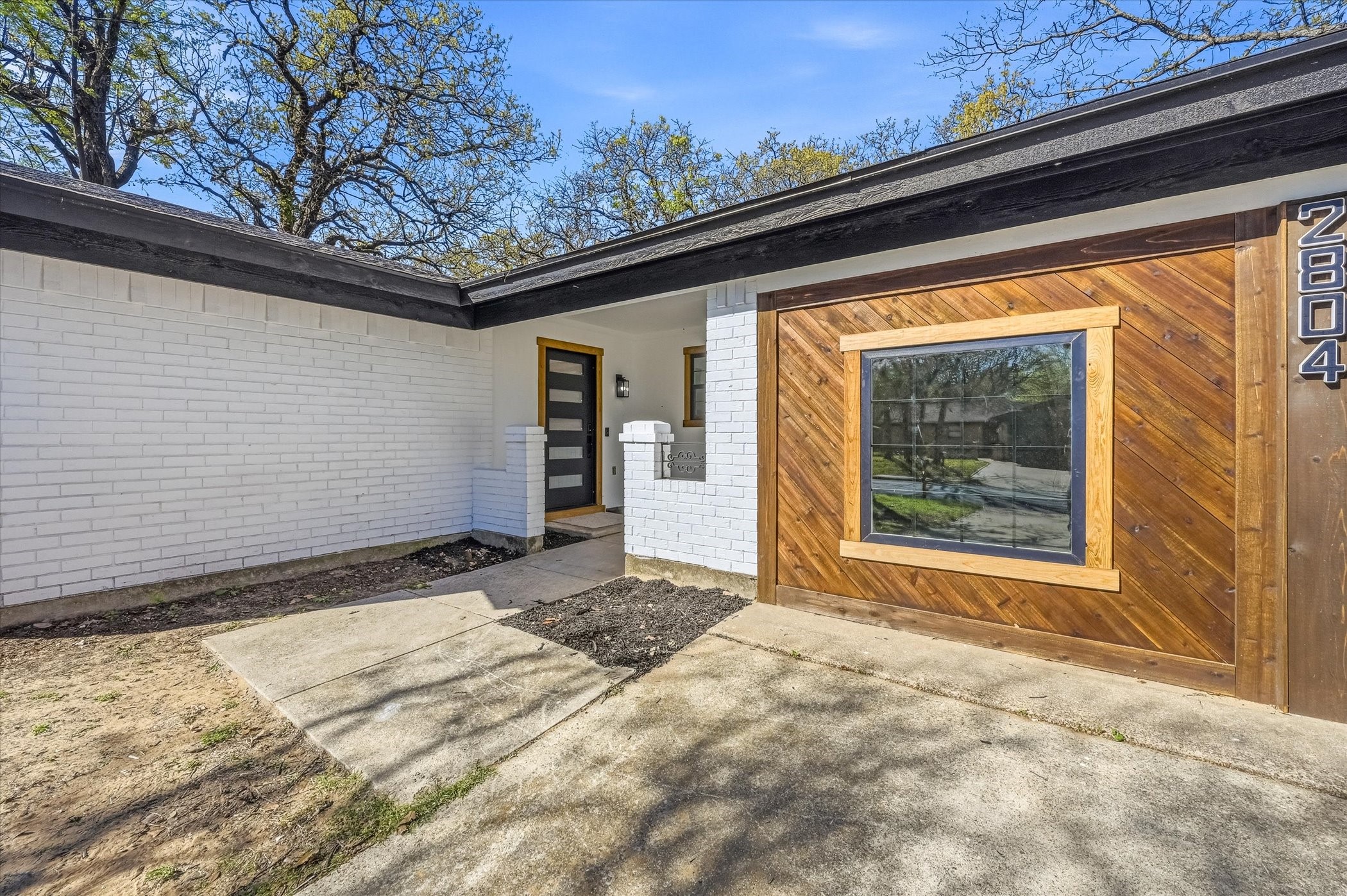 2804 Bent Tree Lane Arlington TX 76016