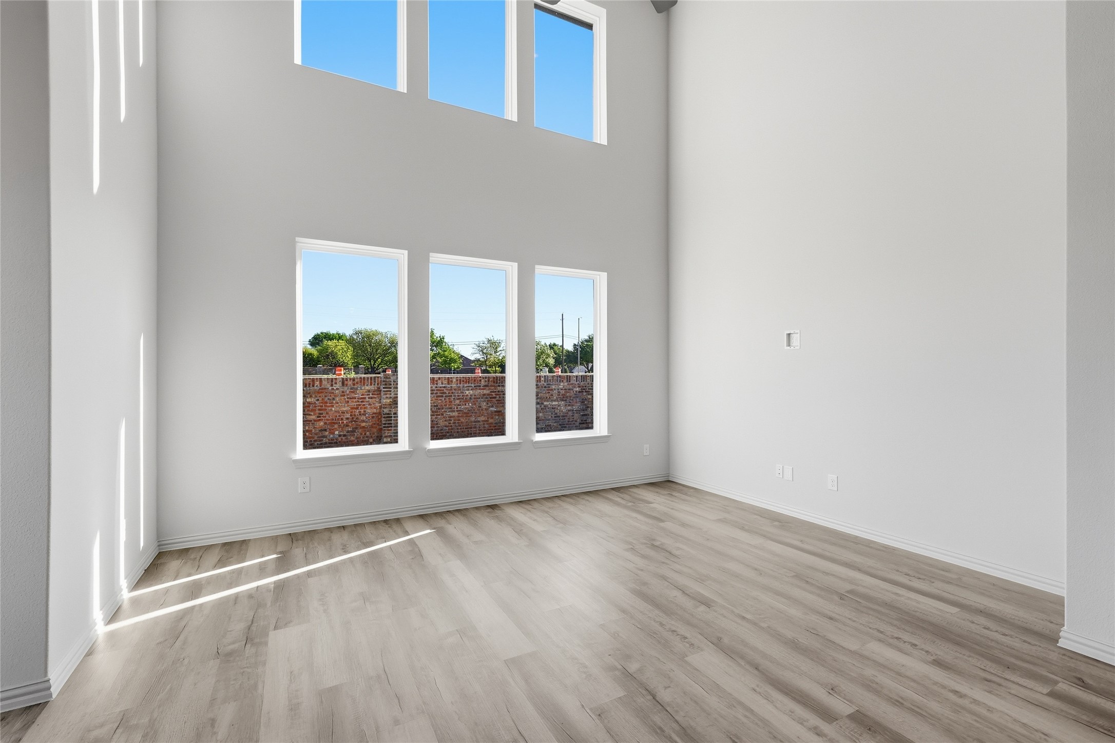 1421 Odette Drive Arlington TX 76013