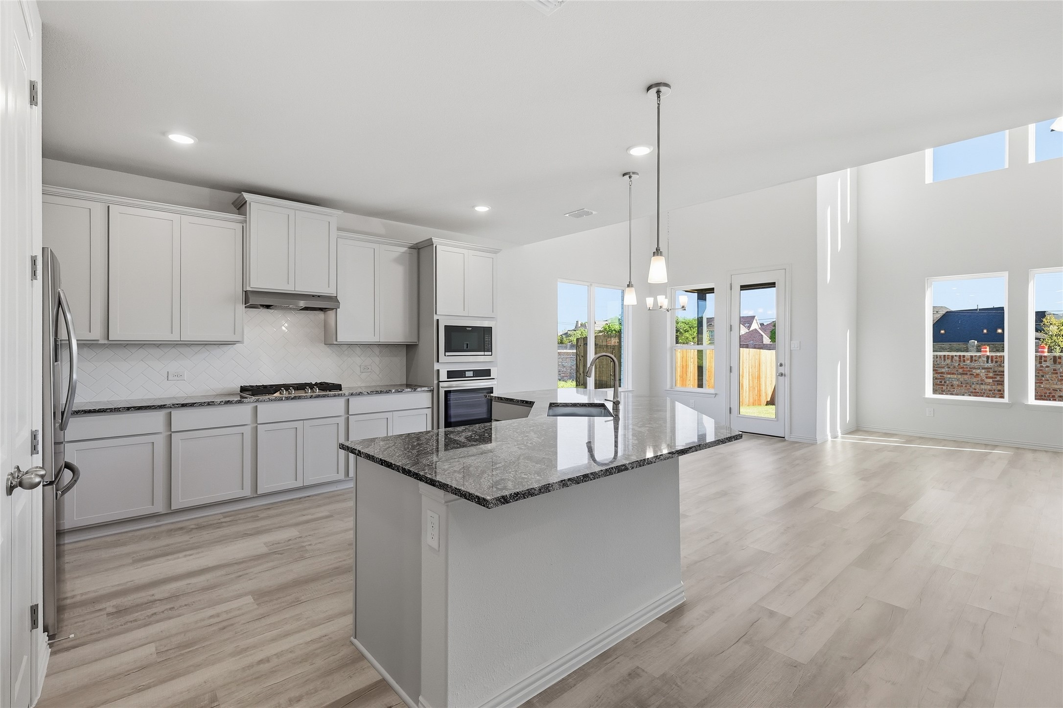 1421 Odette Drive Arlington TX 76013