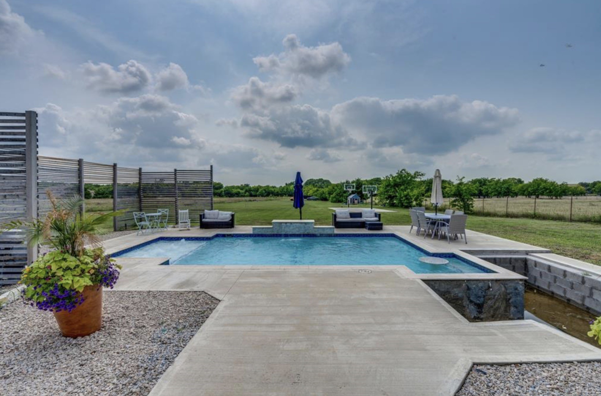 997 Ovilla Road Waxahachie TX 75167