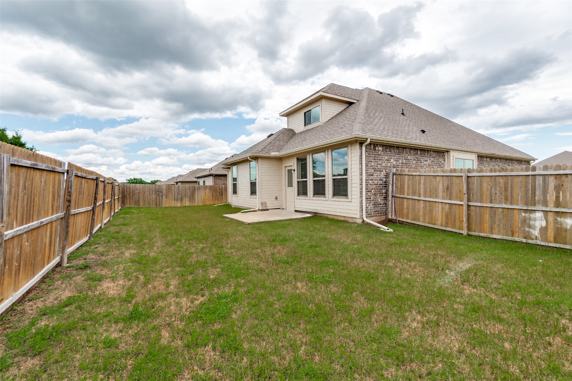634 Comal Drive Crandall TX 75114