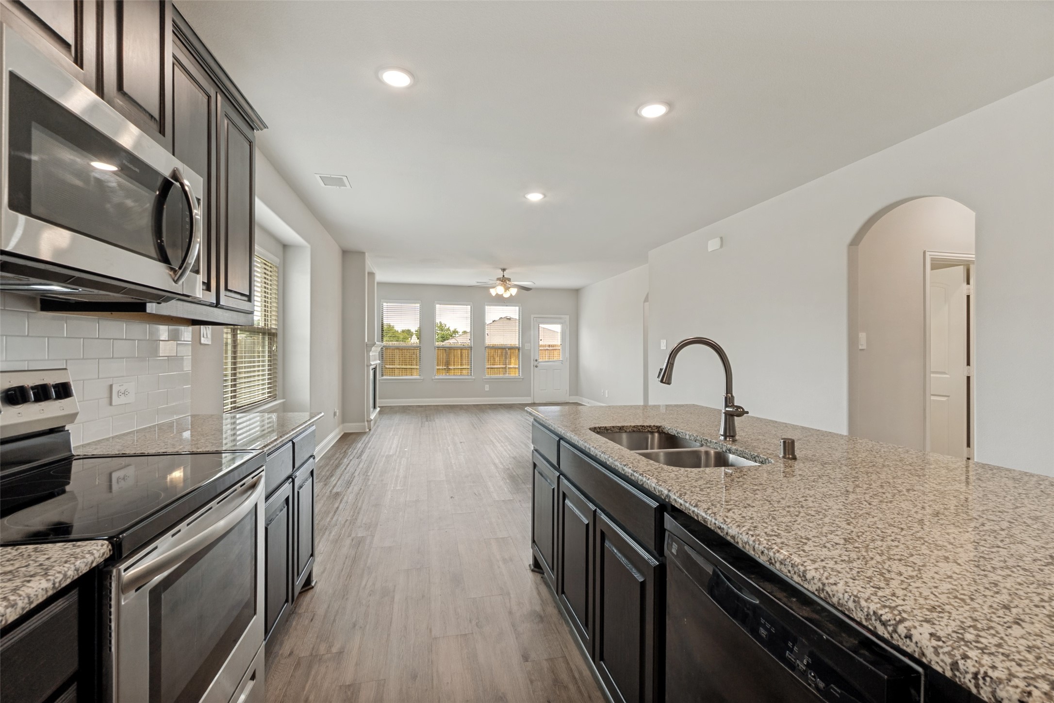 634 Comal Drive Crandall TX 75114