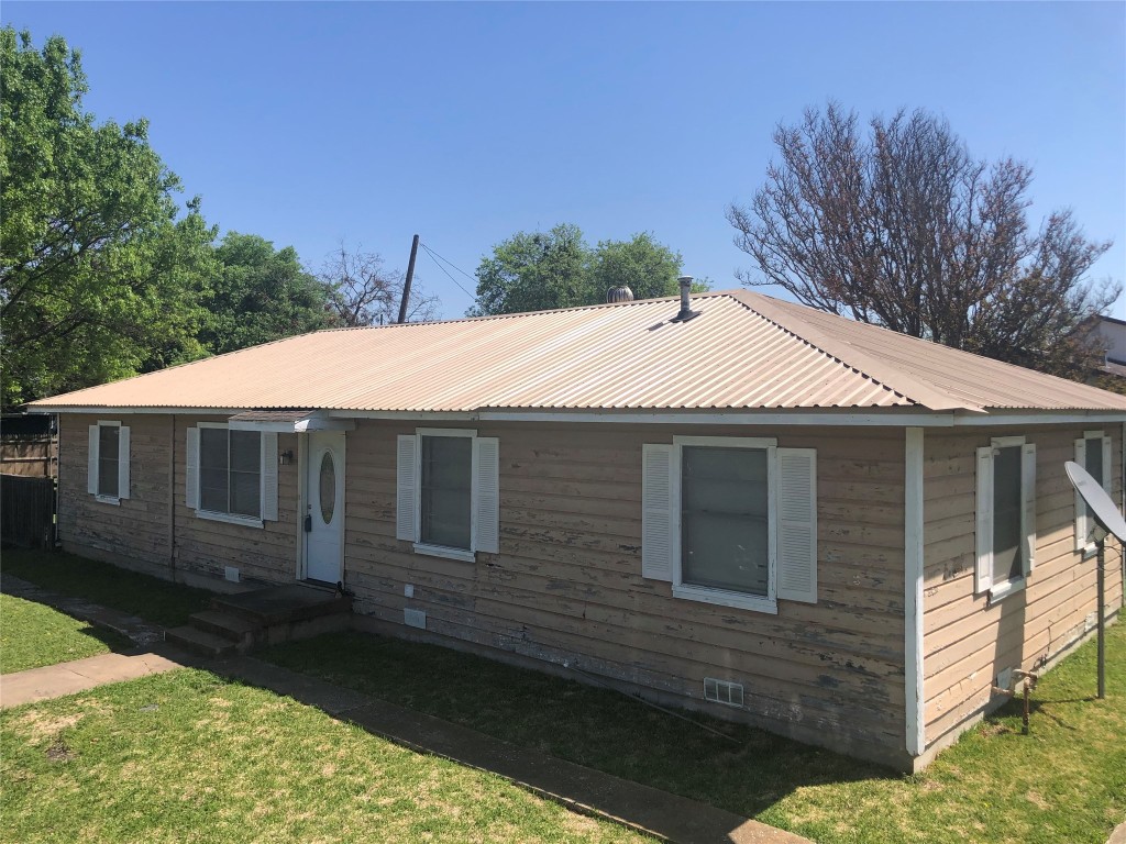 421 S Interurban Street Anna TX 75409