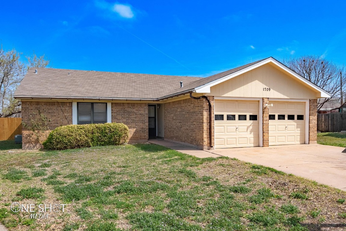 1709 Bob White Court Abilene TX 79605