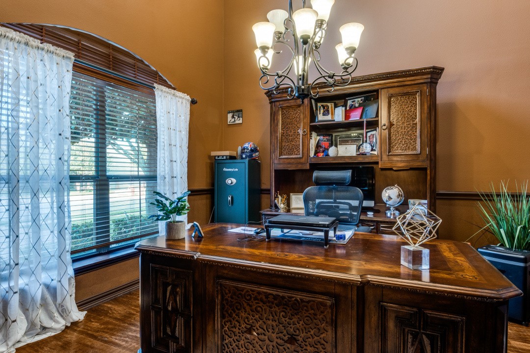 2810 Baker Street Sachse TX 75048