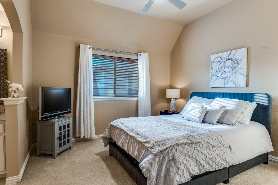 2810 Baker Street Sachse TX 75048