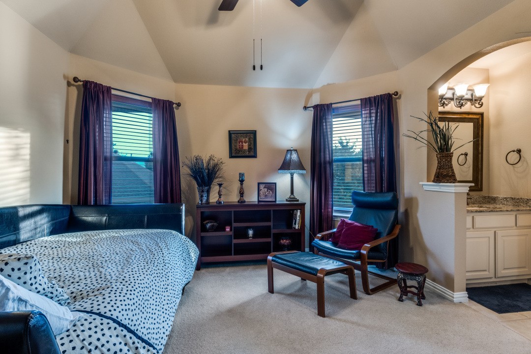 2810 Baker Street Sachse TX 75048