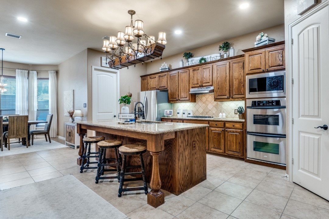 2810 Baker Street Sachse TX 75048