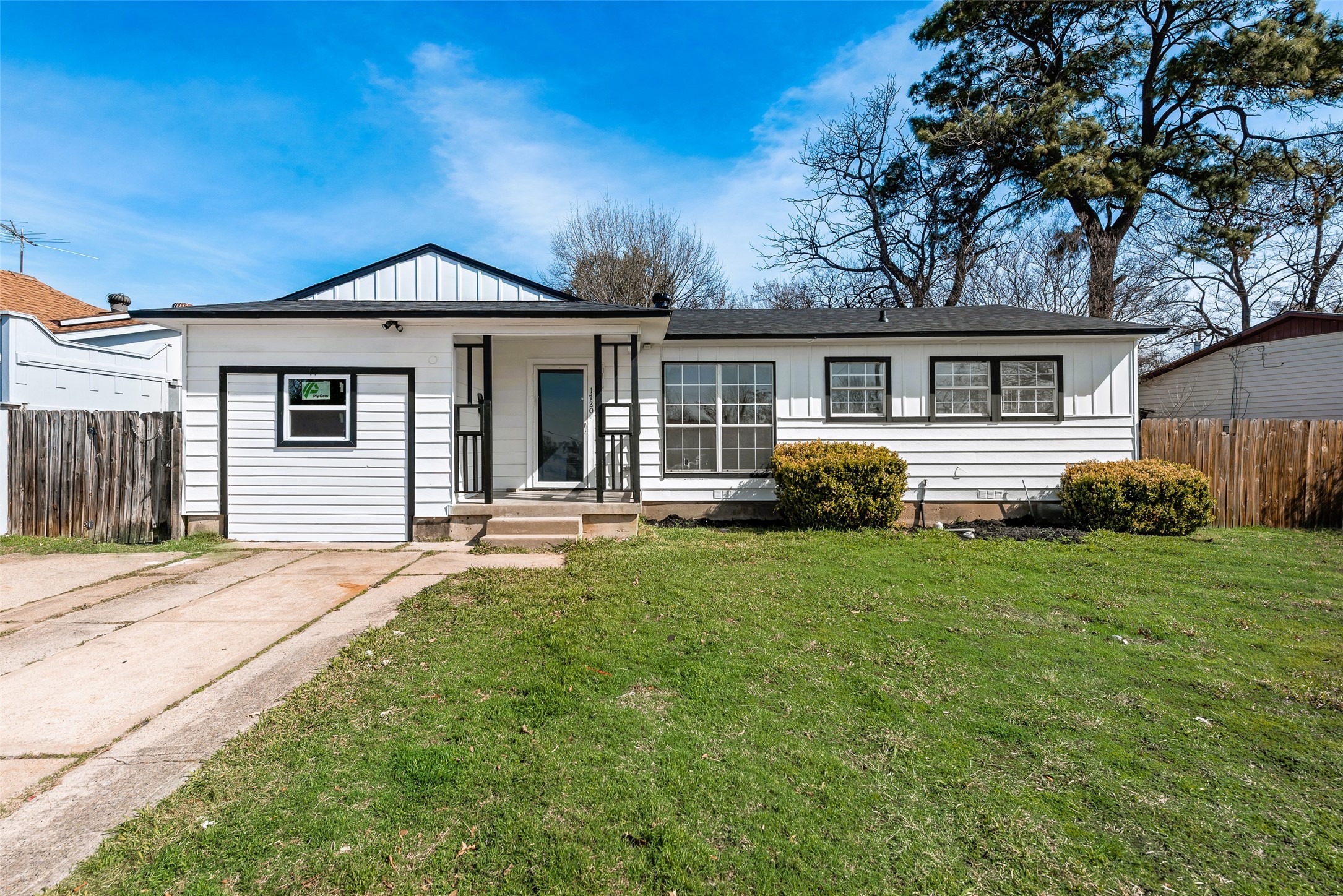 1720 Waldrop Street Irving TX 75061