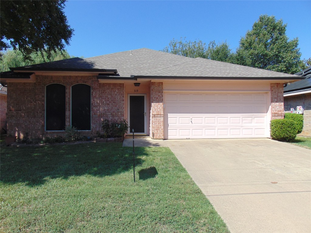 319 Boliver Avenue Lake Dallas TX 75065