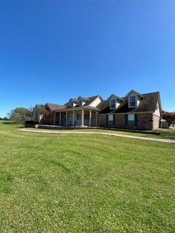206 SE County Road 3186 Corsicana TX 75109