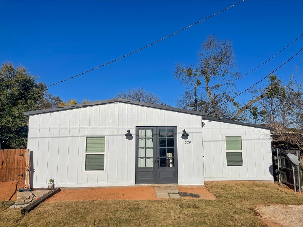 205 E Graham Street Godley TX 76044