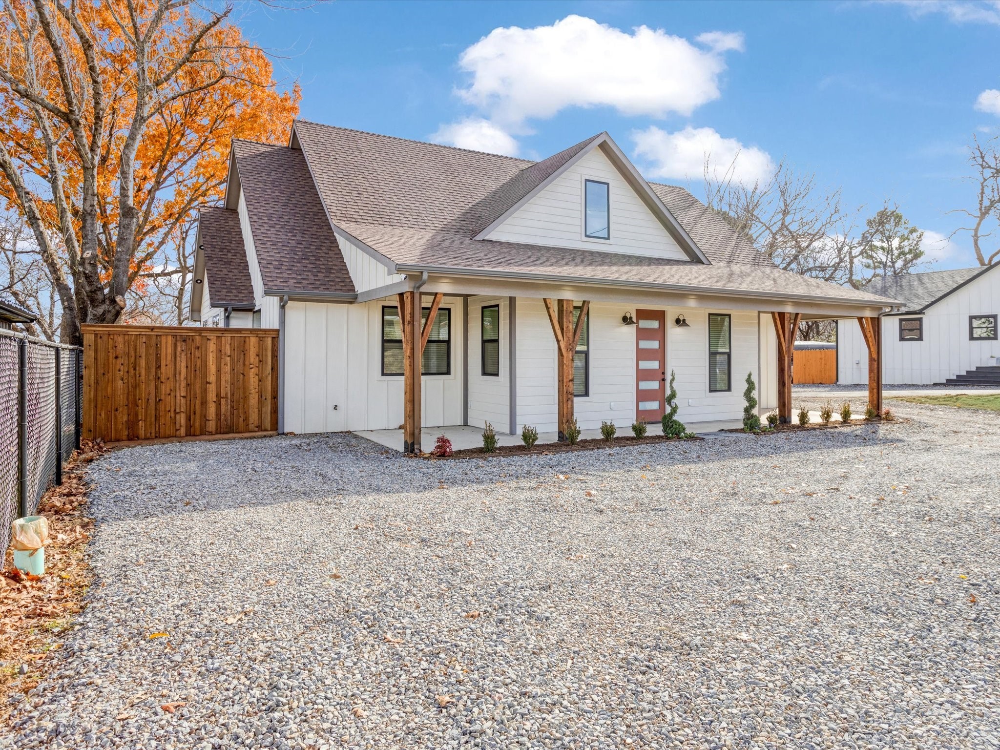 319 S Pecan Street Bells TX 75414