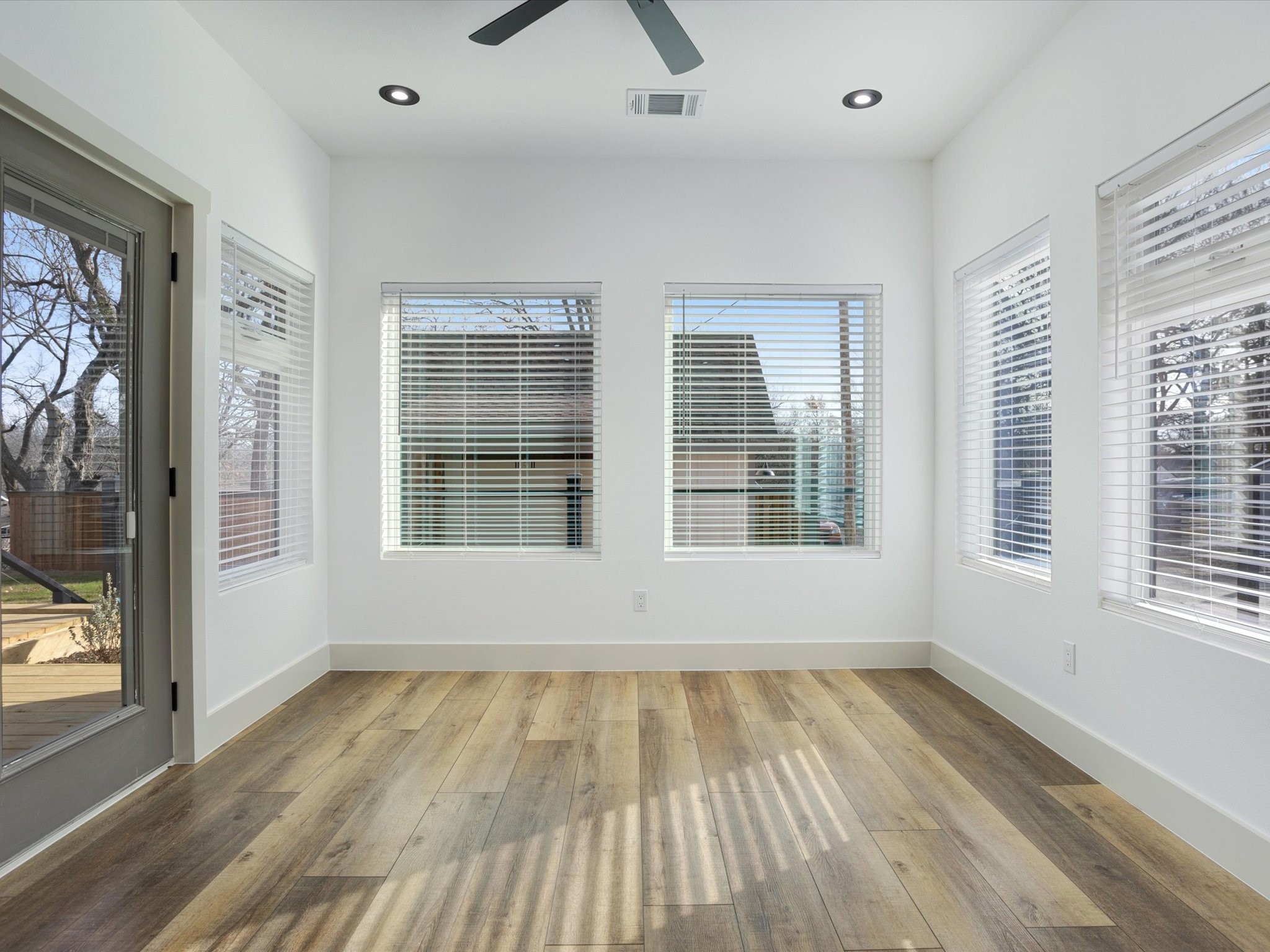 319 S Pecan Street Bells TX 75414