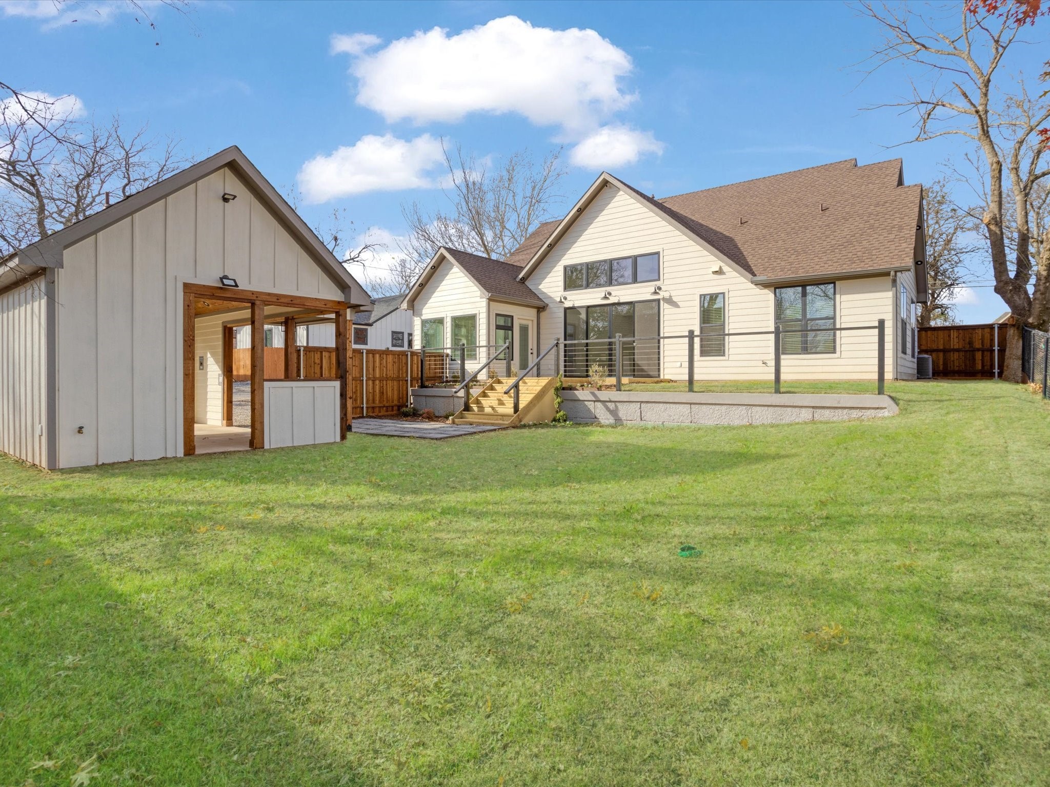 319 S Pecan Street Bells TX 75414