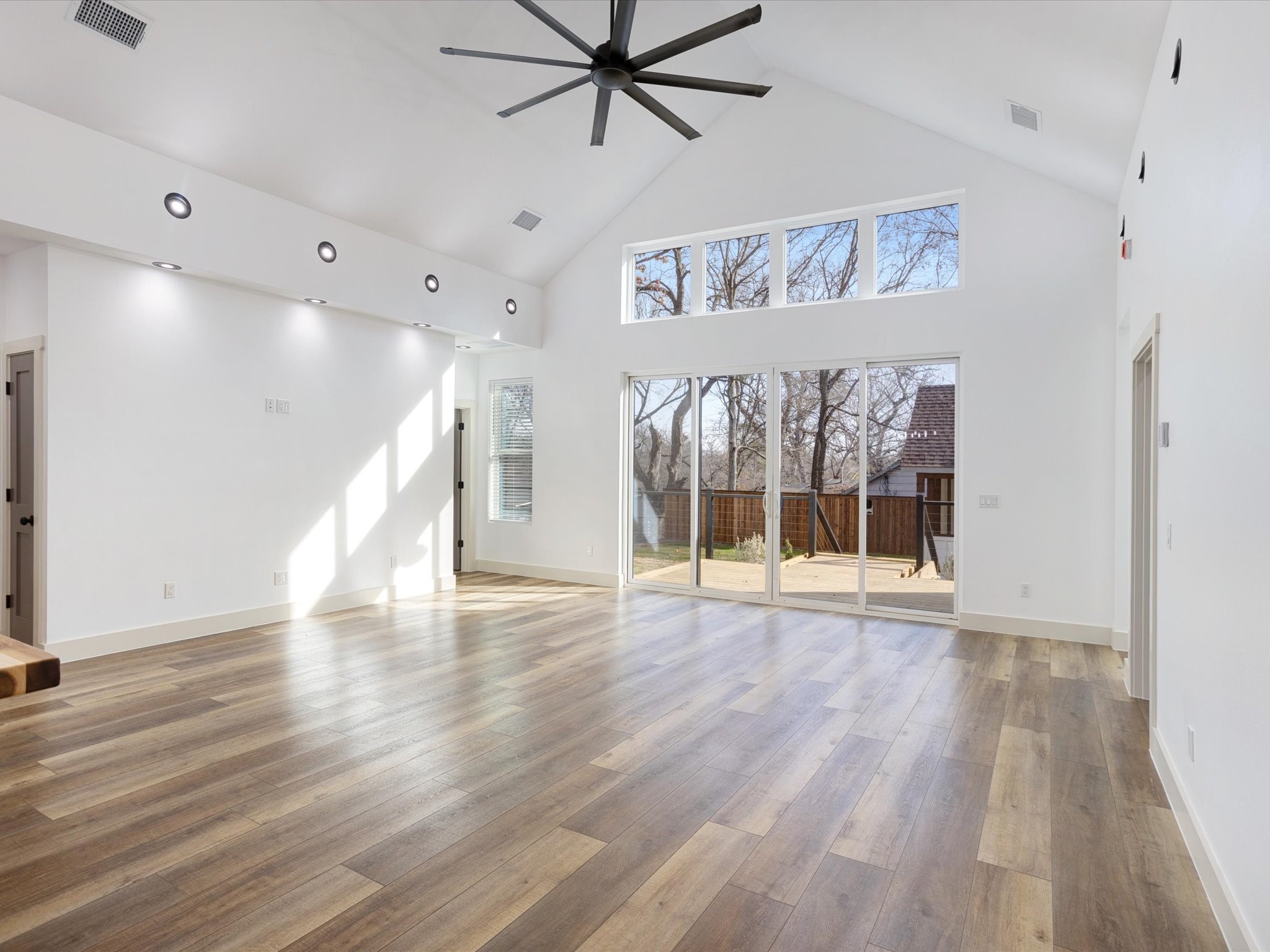 319 S Pecan Street Bells TX 75414