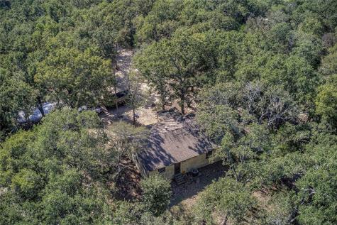 1867 Private Road 3340 Greenville TX 75402