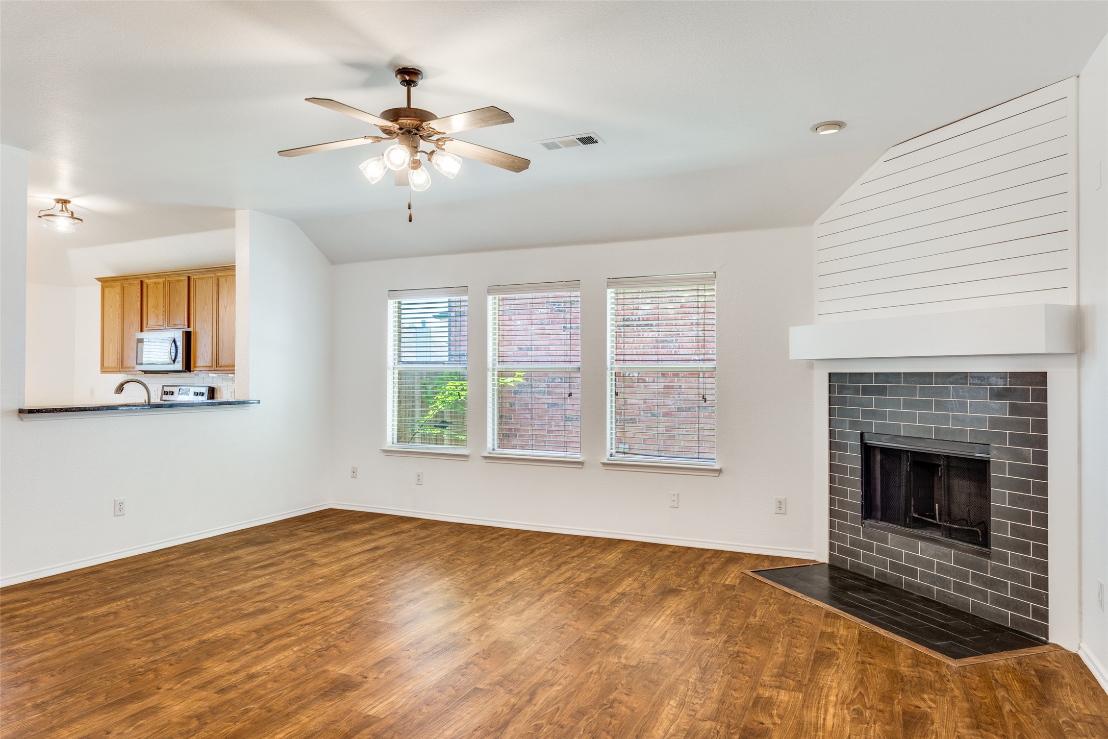 3201 Grant Street Mckinney TX 75071