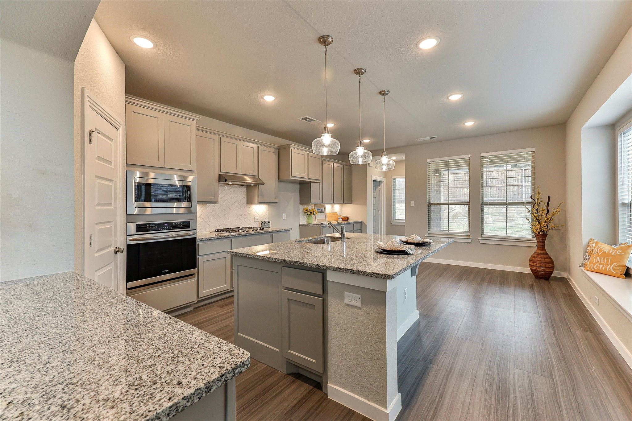 3504 Hunter Street Aubrey TX 76227