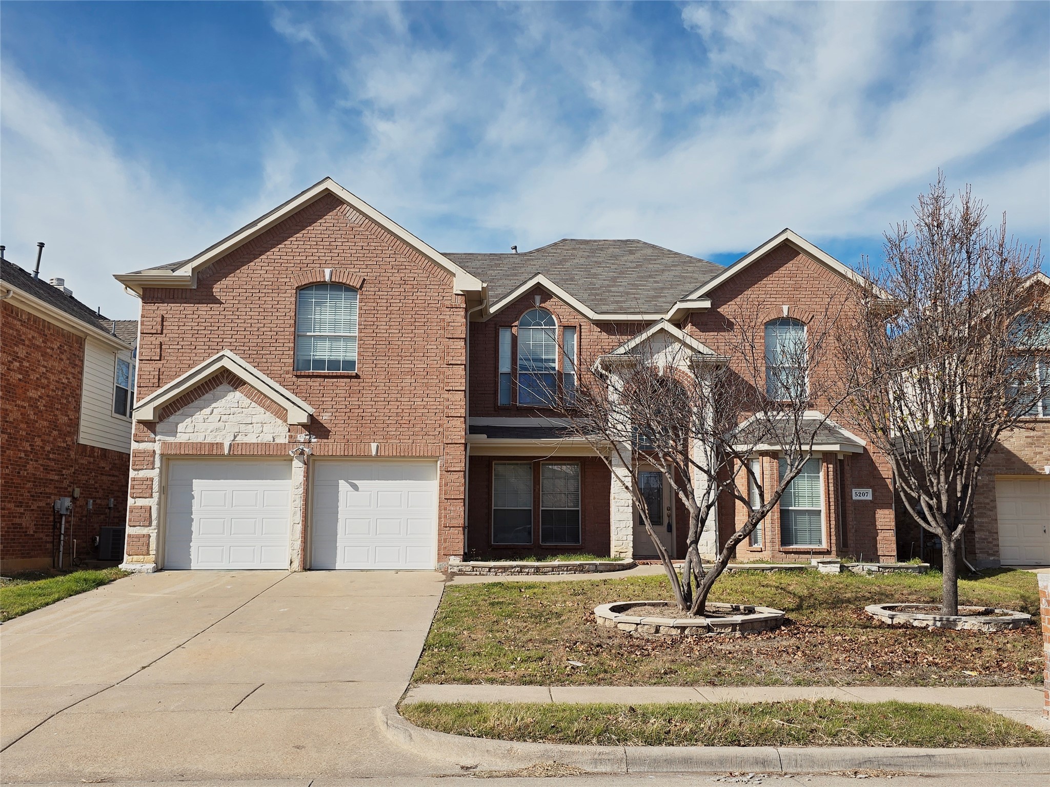 5207 W Cove Way Grand Prairie TX 75052