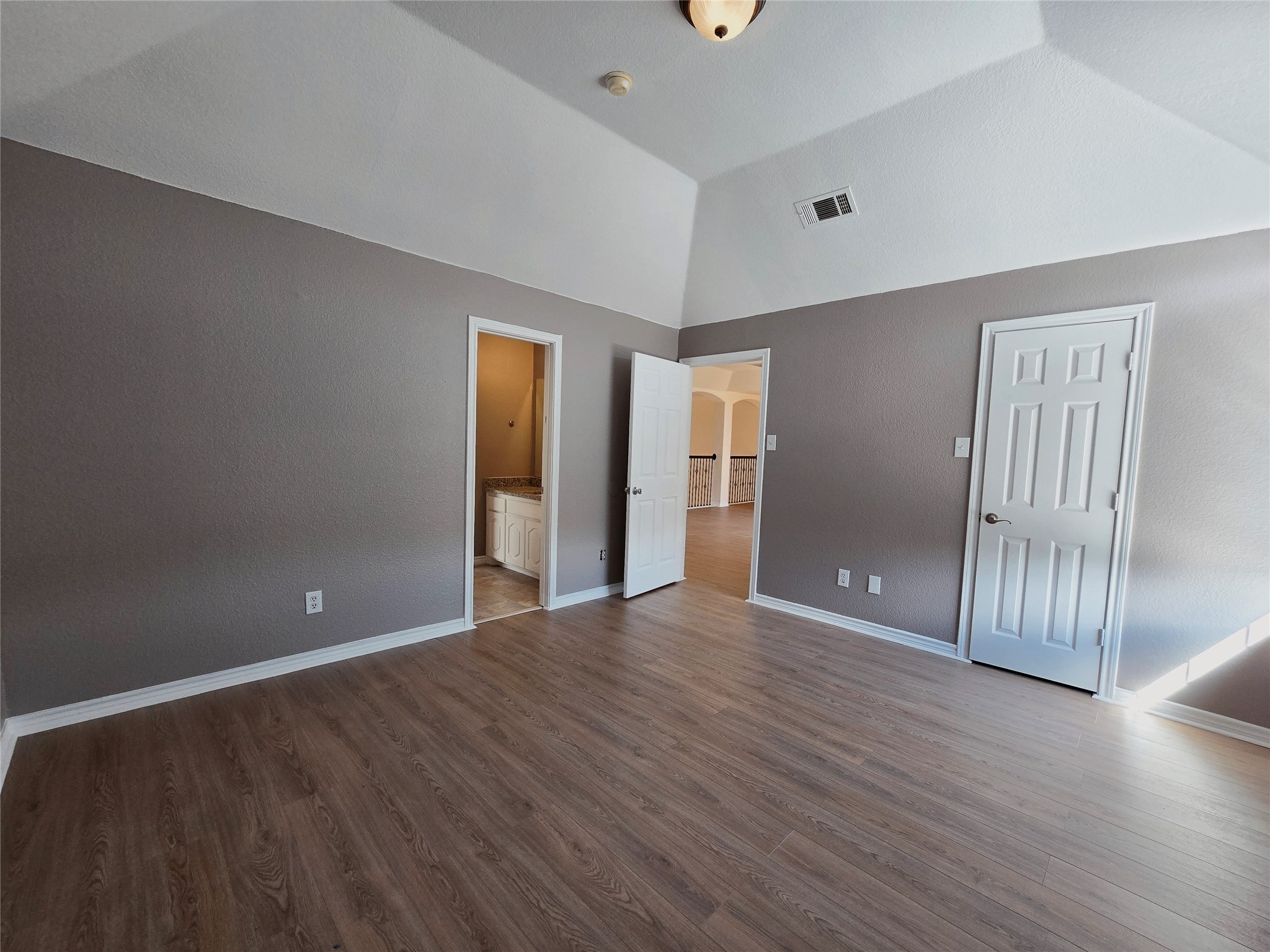 5207 W Cove Way Grand Prairie TX 75052