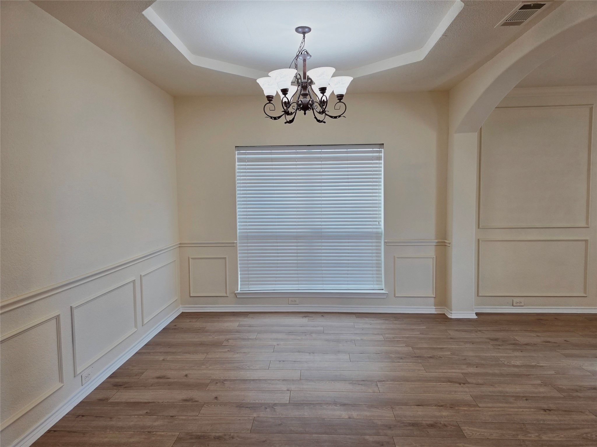 5207 W Cove Way Grand Prairie TX 75052