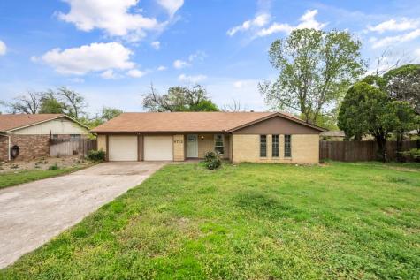6712 Bartay Drive North Richland Hills TX 76182