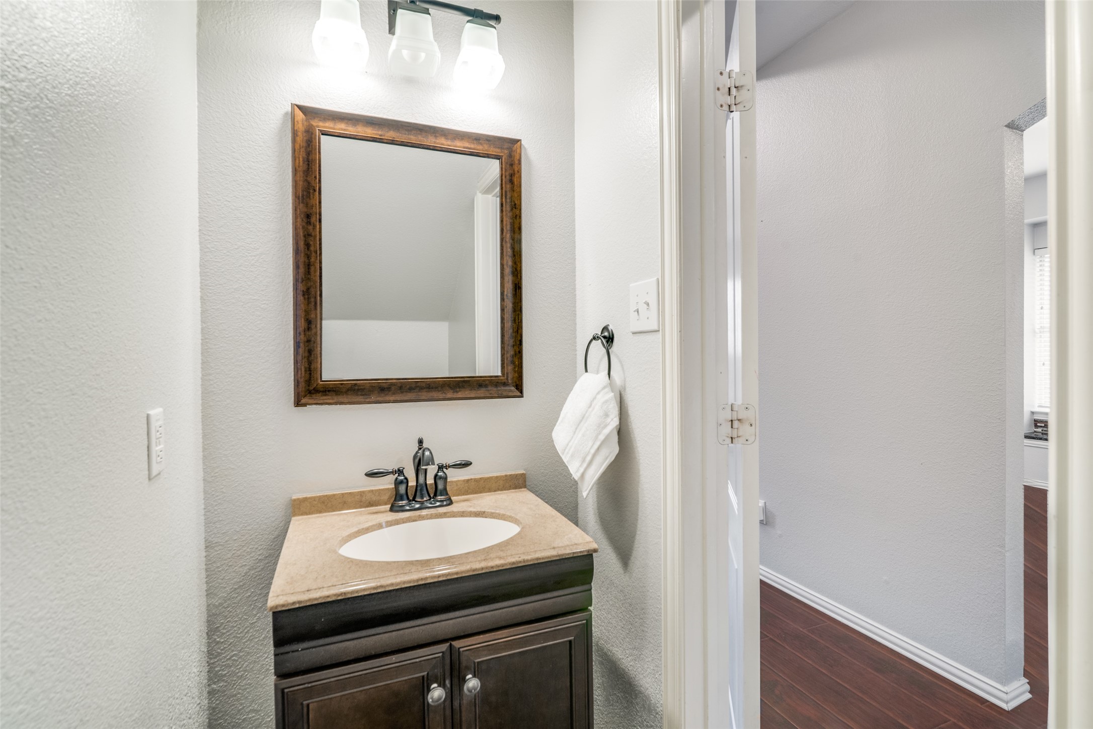 1941 Random Oaks Drive Rockwall TX 75087
