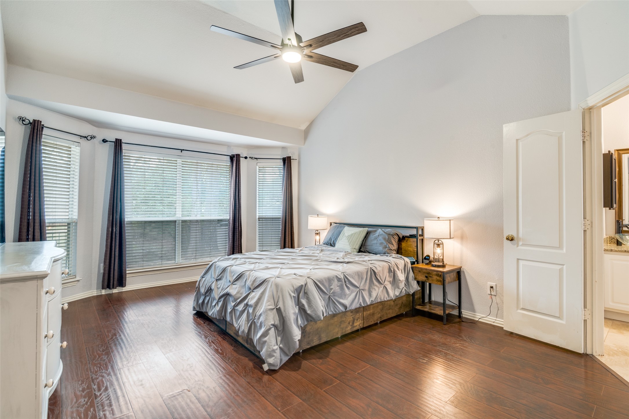 1941 Random Oaks Drive Rockwall TX 75087